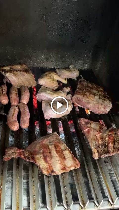 Sidreria Restaurante Dido — Videos