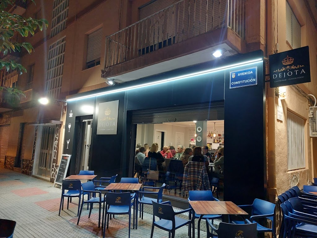 DeJota Gastro Bar Fusion Food