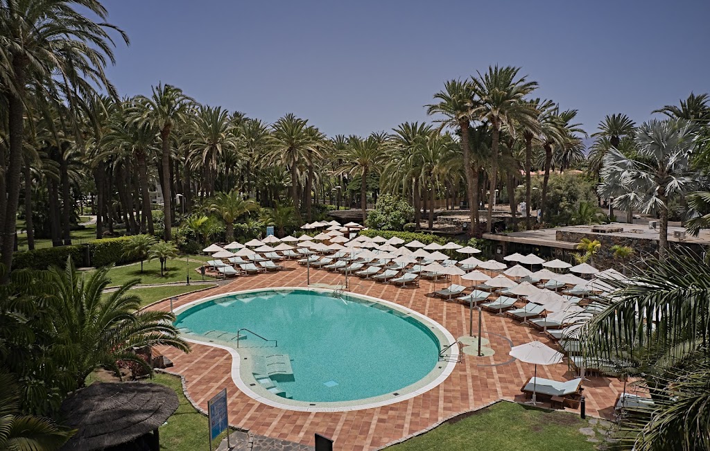 Seaside Palm Beach — Servicios