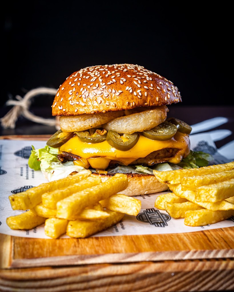Salvaje | Hamburgueseria y restaurante Vitoria — Comida y bebida