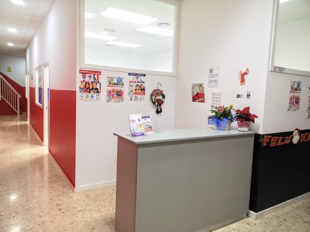 Academia Alfa Idiomas Estudios — Del propietario