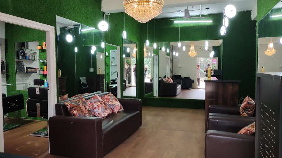 The Youngees Beauty Parlour Women Spa