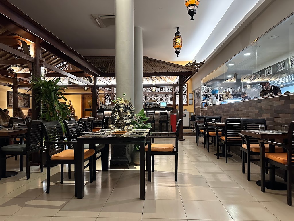 Restaurante Asian Road