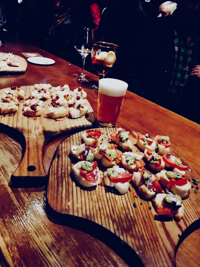 Jamon Jamon — Comida y bebida
