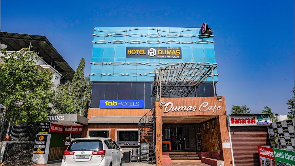 Fabhotel Prime Dumas