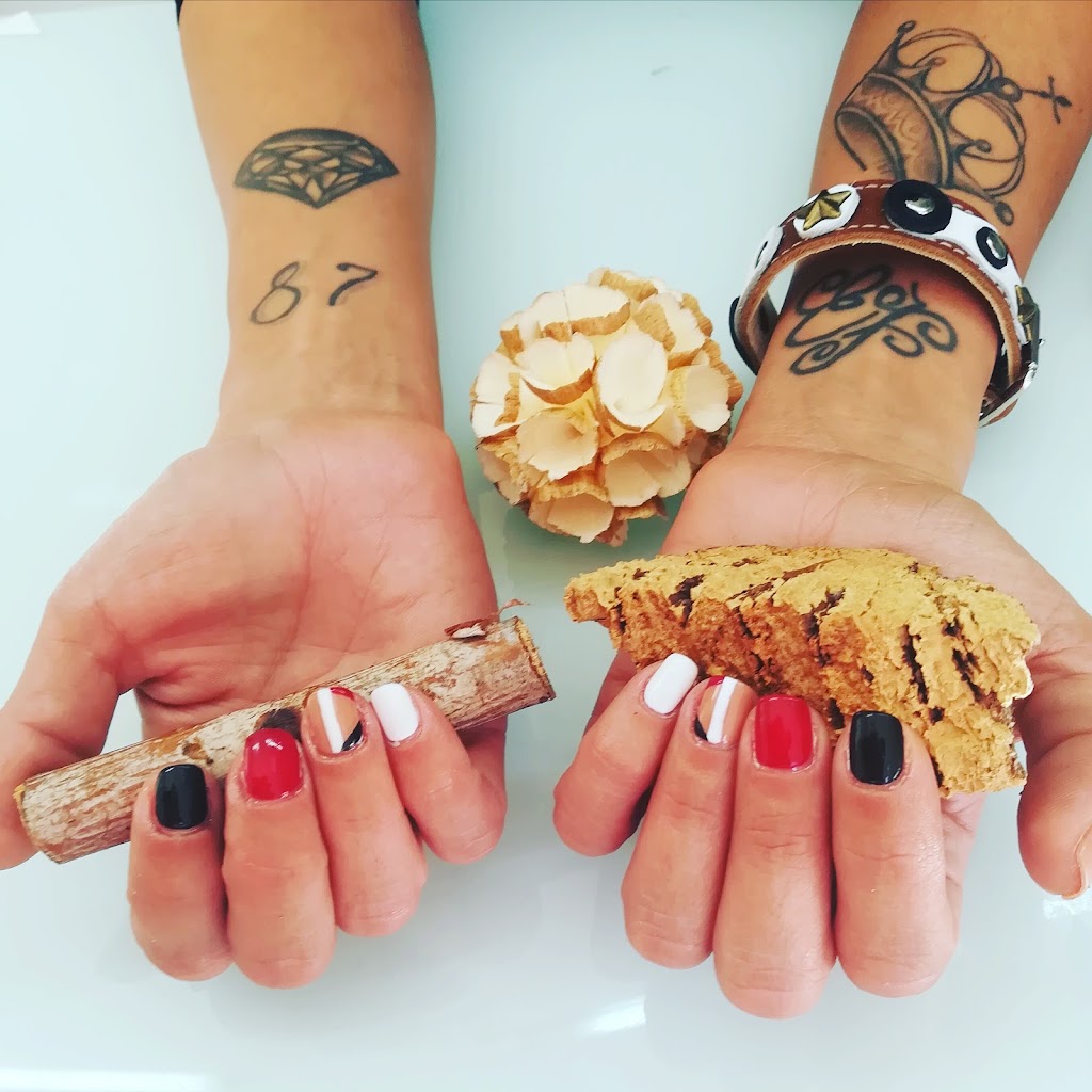 Estetica Eli Leioa — Manicura