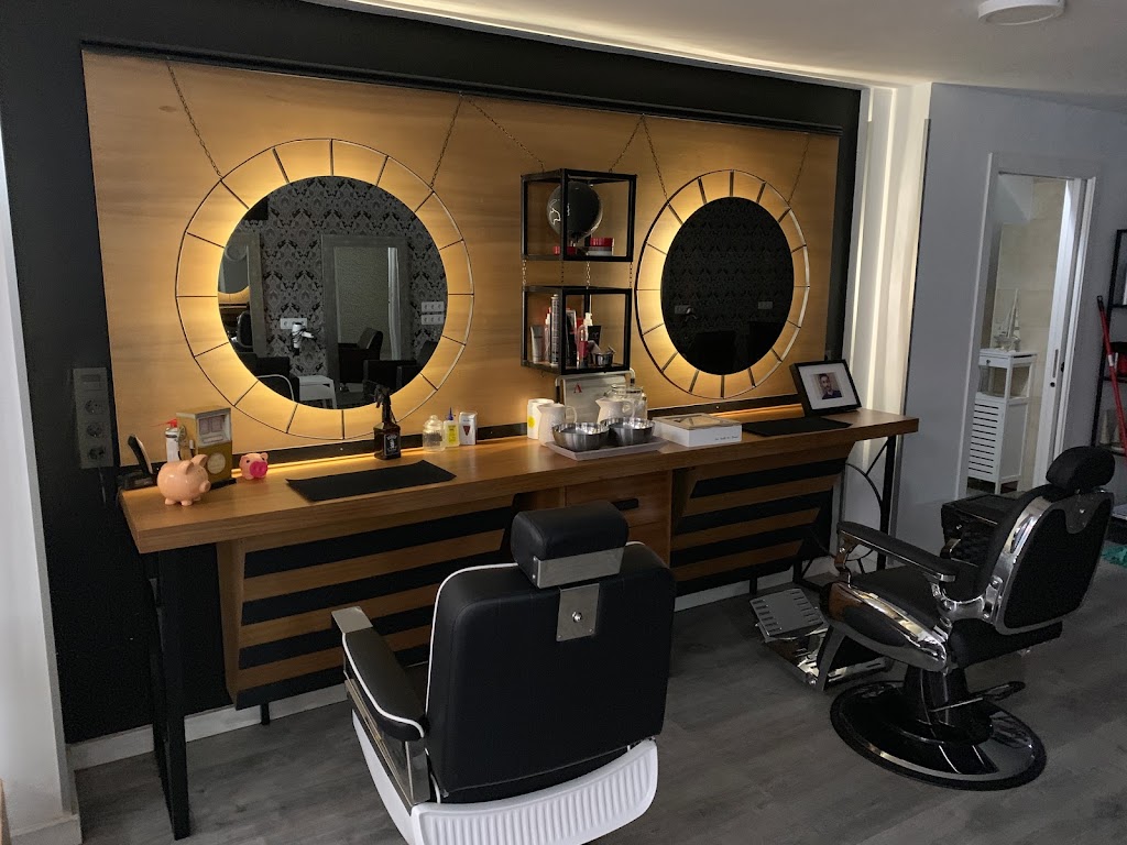 Tu y Yo Estilistas — Interior