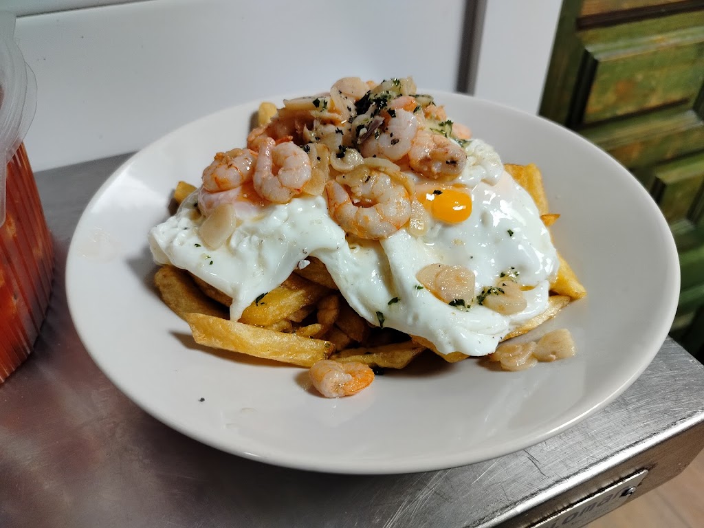 Taberna Las Ninas — Comida y bebida