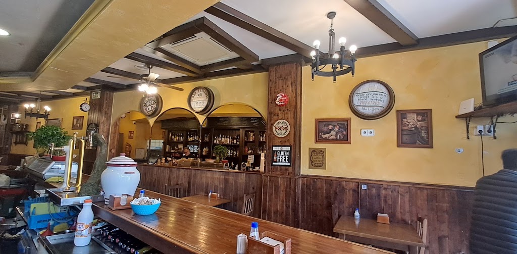 Tasca Hispanidad Ca Pio — Ambiente