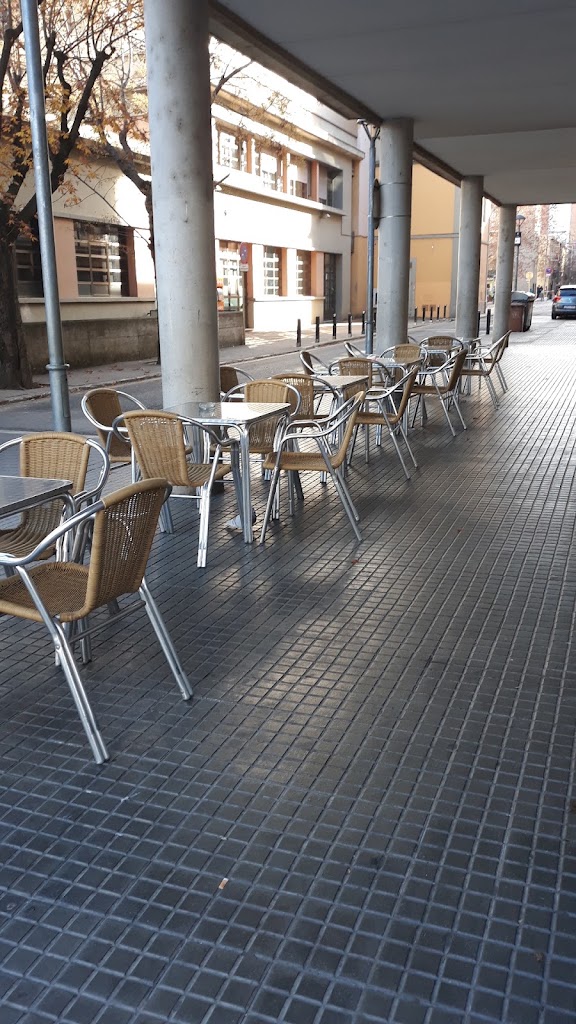 Casa-Bona Bar-Cafeteria — Ambiente