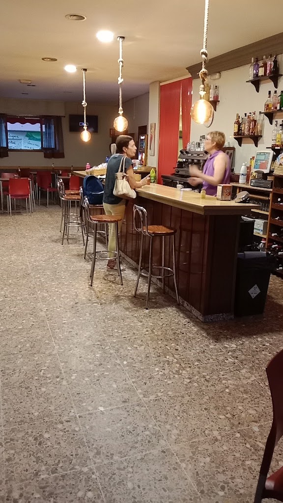 Lola Cafe — Ambiente