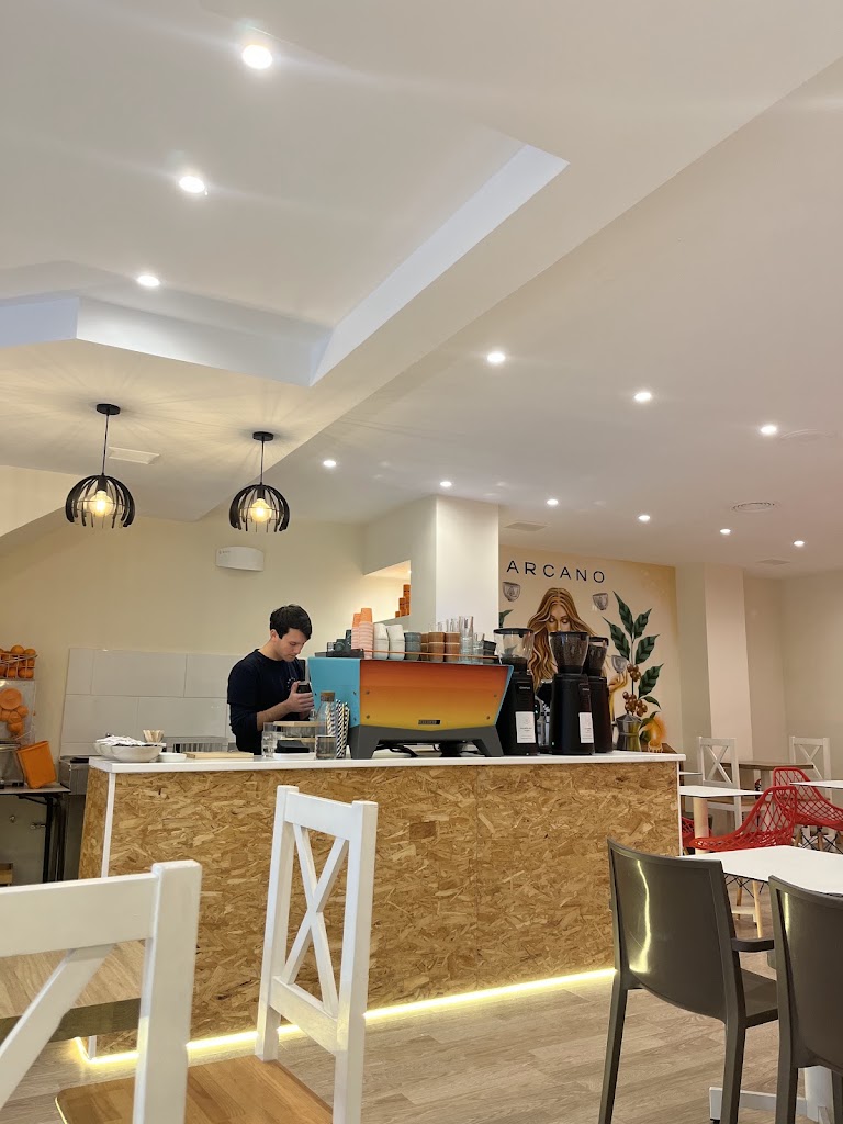 Arcano Specialty Coffee Club Gava — Ambiente