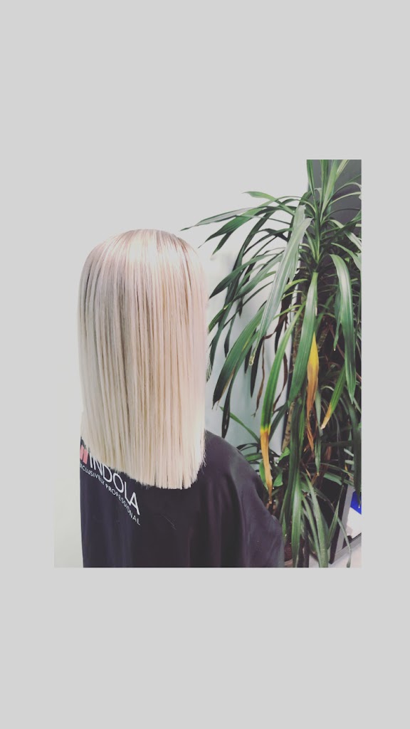 El salon de gamero peluqueria unisex — Peinado