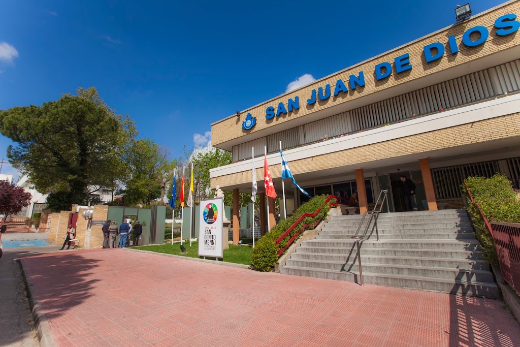 Universidad Pontificia Comillas: Campus CC de la Salud San Rafael — Del propietario