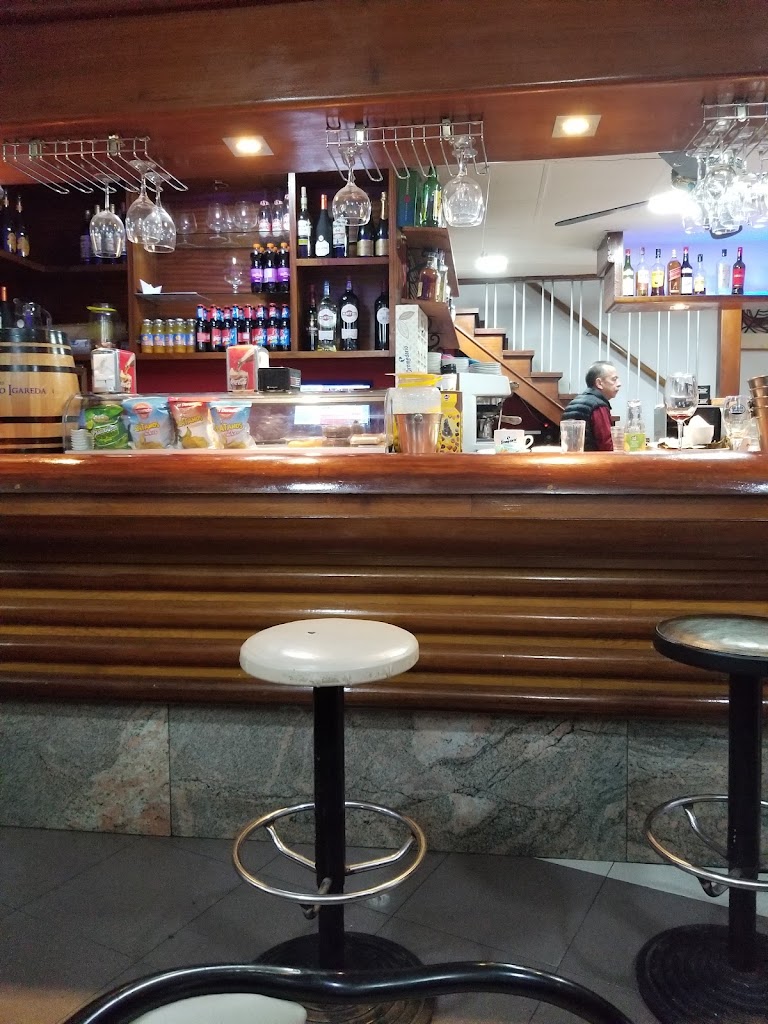 Cafe Bar Nuevo Rego — Ambiente