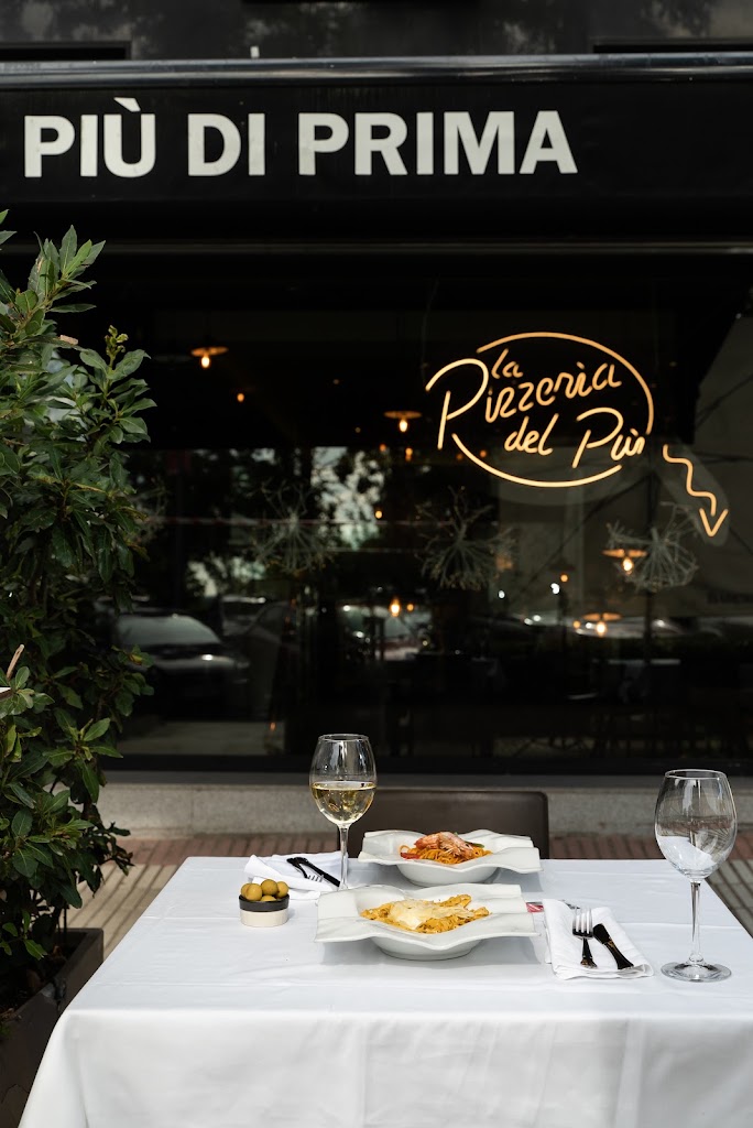 Restaurante Piu Di Prima — Comida y bebida