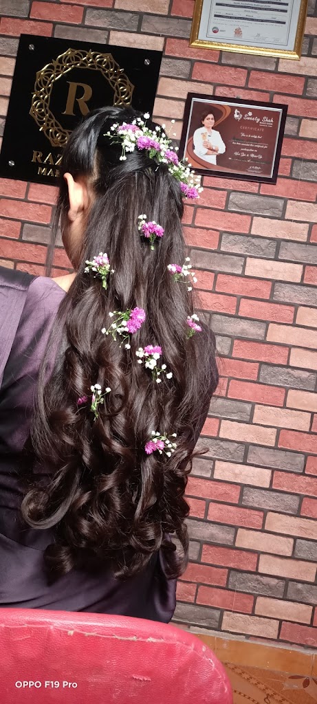 Razina S Makeover Salon And Academy