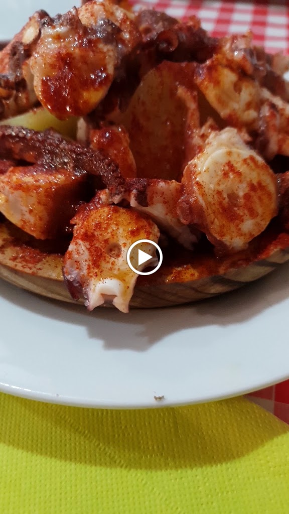 Barmutet (antigua Casa Galicia) — Videos