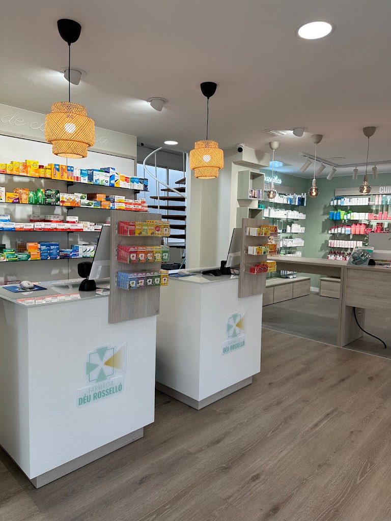 Farmacia Deu Rossello — Del propietario