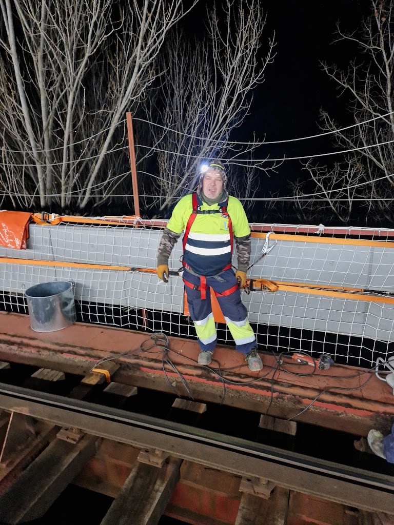 SOLDADURAS Y VIAS DEL SUR SL