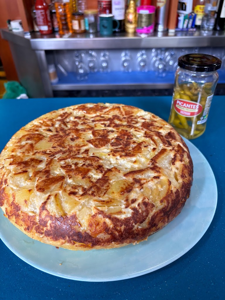 Bar Chumi — Comida y bebida