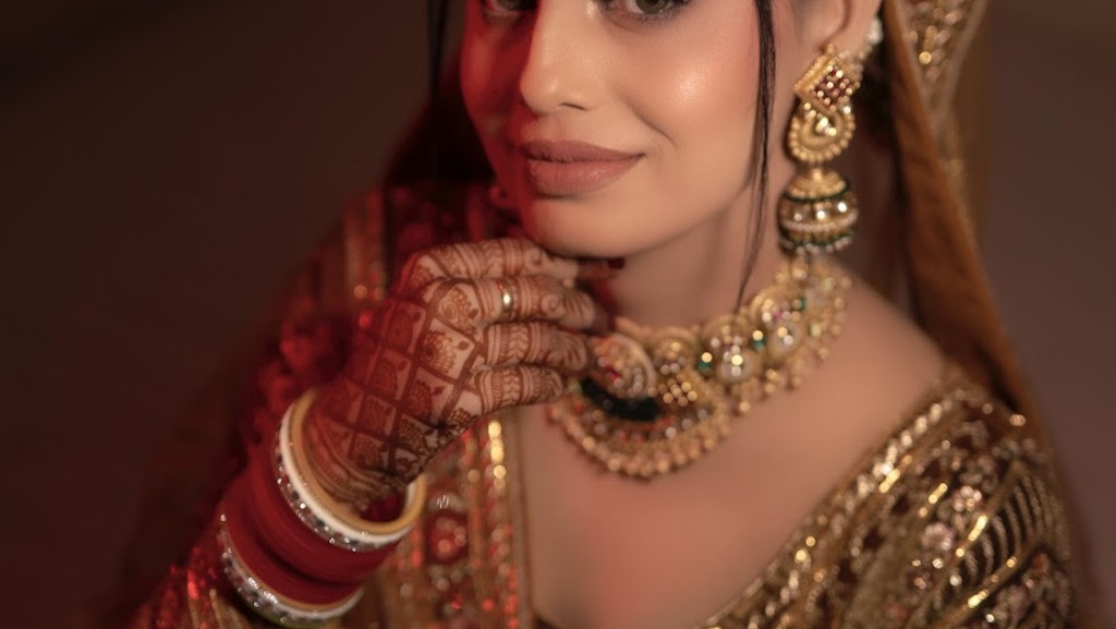 Lotus Salon A Family Salon Makeup Artists Bridal Makeup Artists