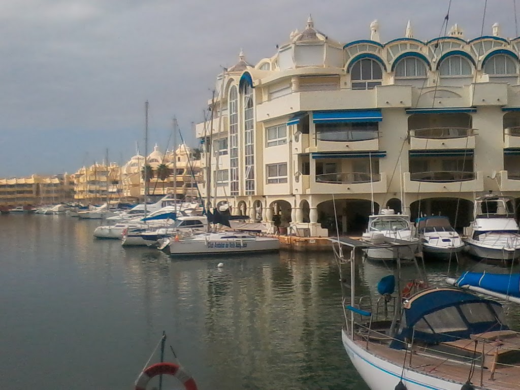 Sea Life Benalmadena — Bar kaleido Puerto Marina