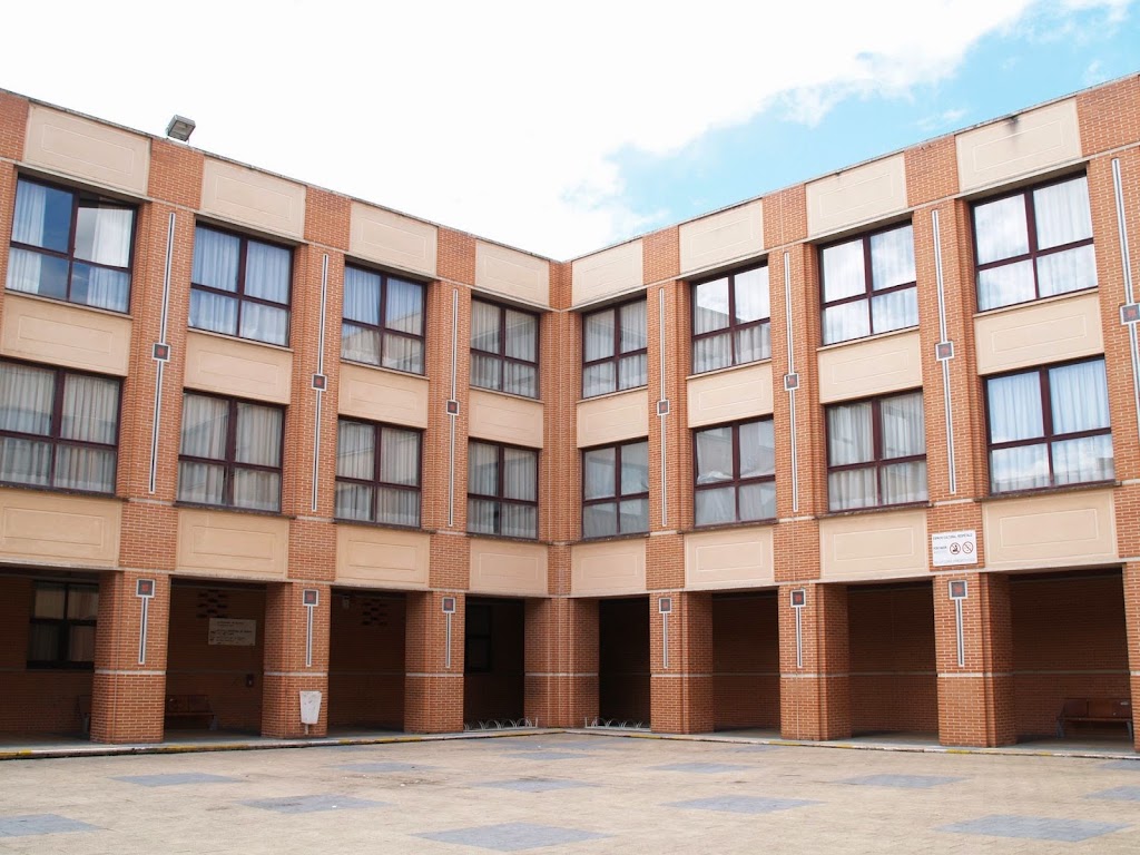 Casa de Cultura de Baranain — Del propietario