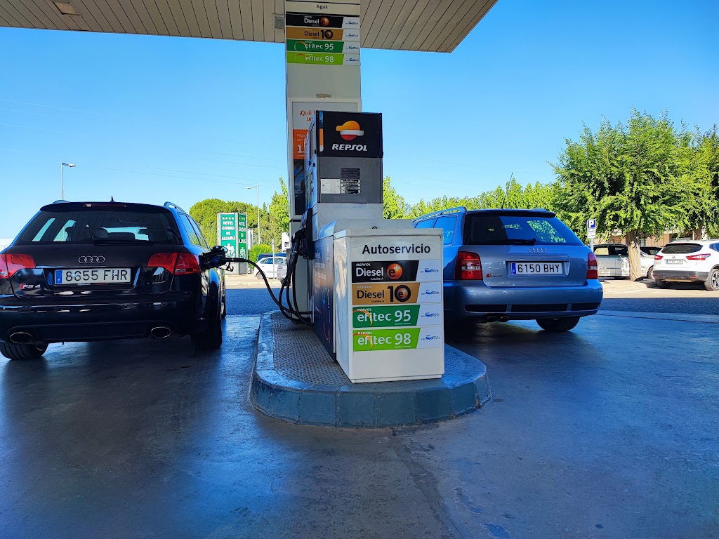 Estacion de Servicio Repsol — Estacion de servicio