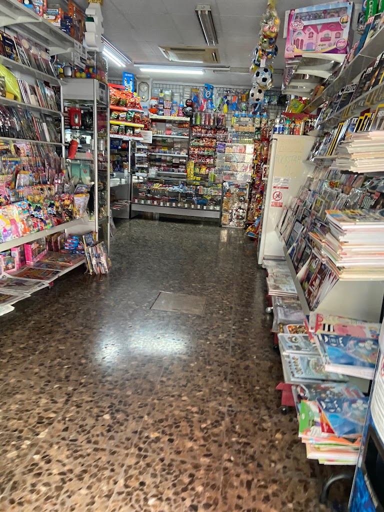 Menuts I Grans Quiosc - Papeleria