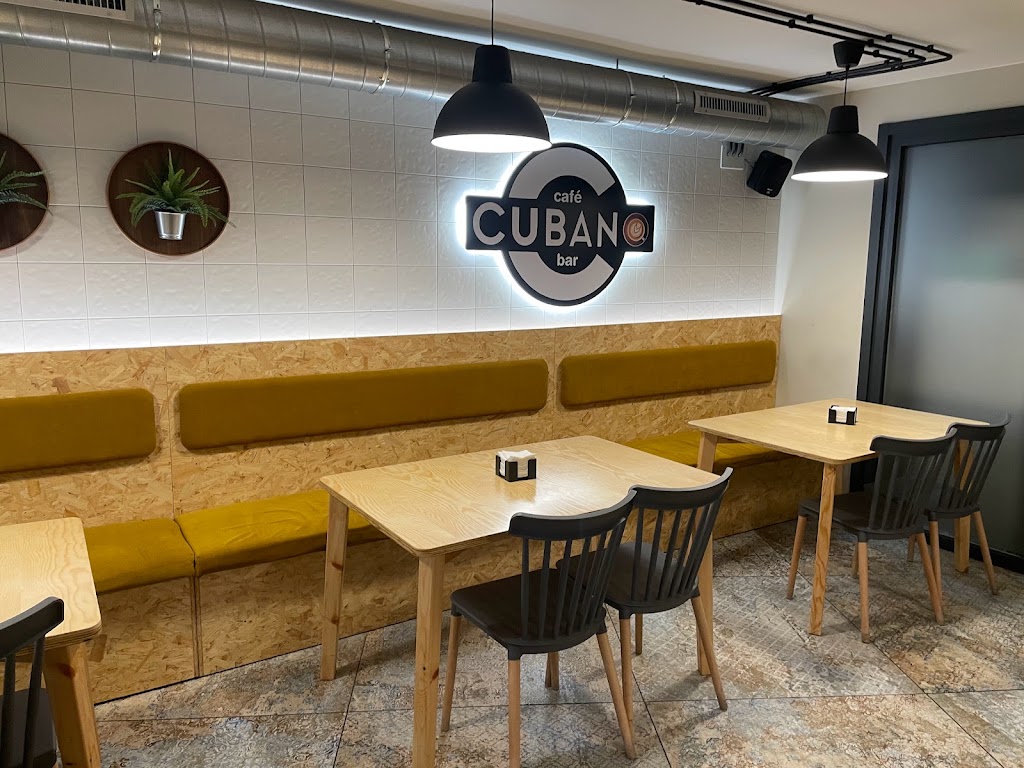 Cafe Bar Cubano — Ambiente