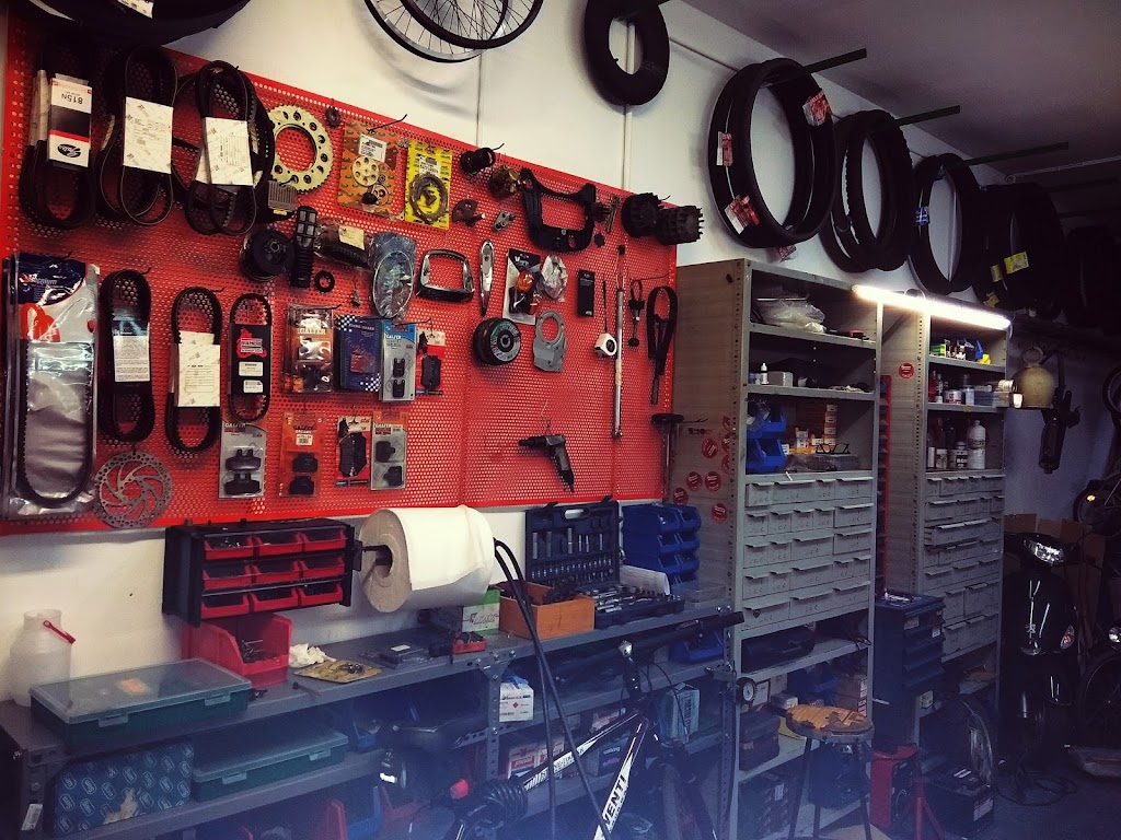 Talleres Mascoto — Interior