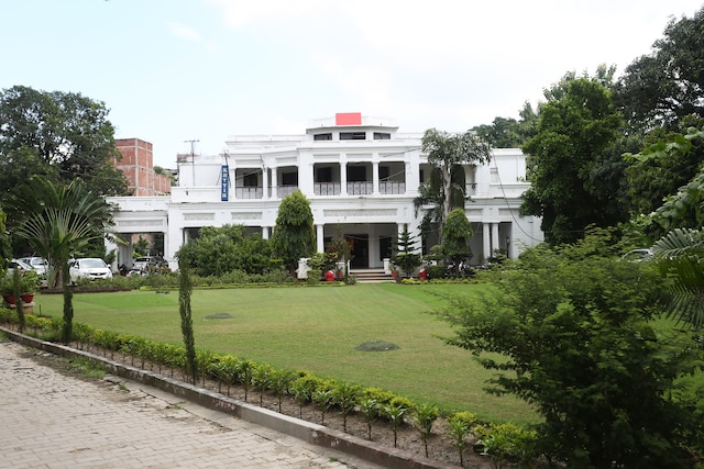 Oyo Hotel Vivek