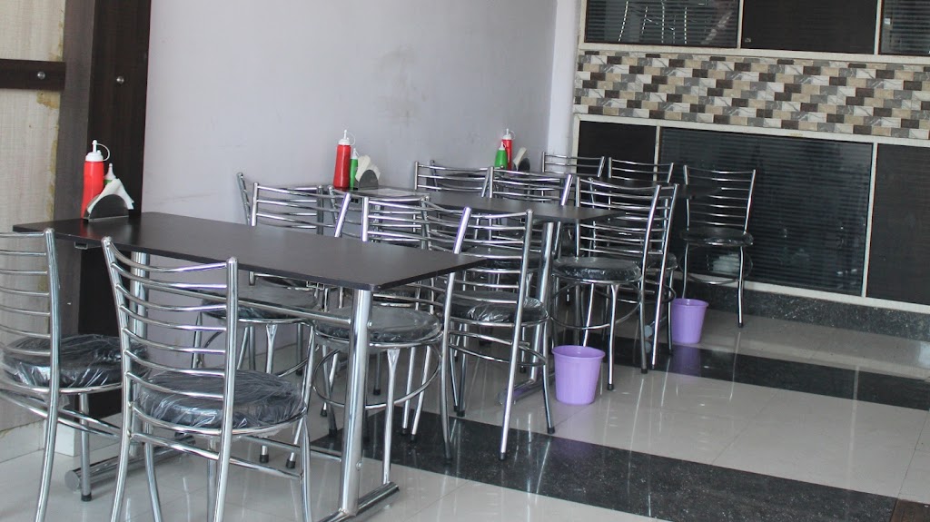 Royal S N Restaurant