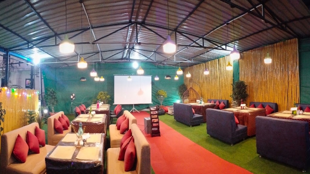 Hungry Birds Restaurant