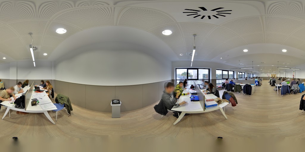 Biblioteca Municipal Universitaria ESIC