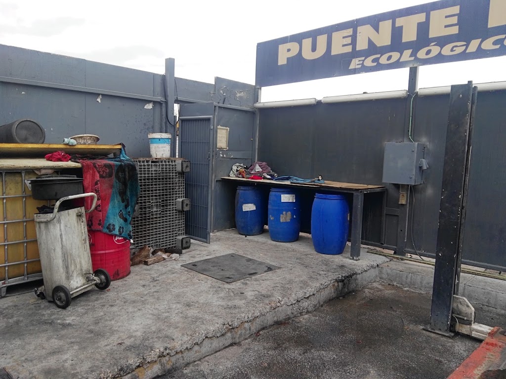 Fenix Gestion — Exterior