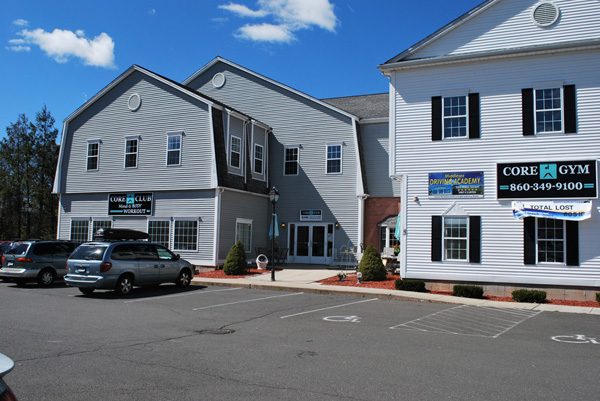  Core Club & 24/7 Gym