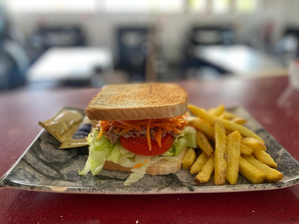 Restaurante El Eskinazo — Comida y bebida