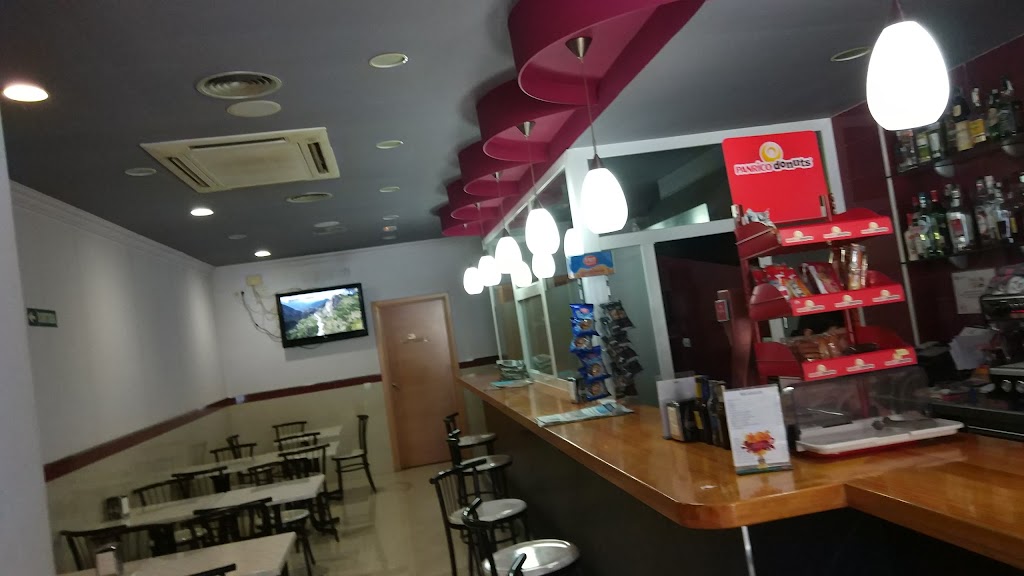 Bar Abat Oliba — Ambiente