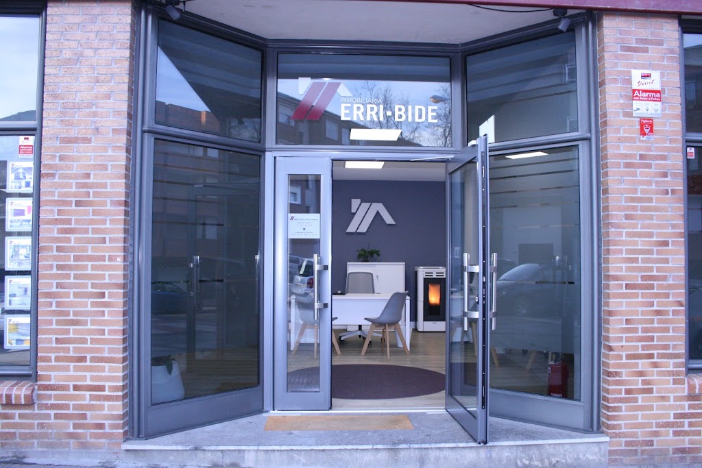Inmobiliaria Erri-Bide — Exterior