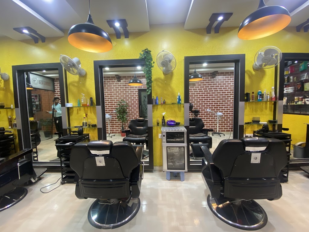 New Looks Hair Beauty Salon For Men Woman