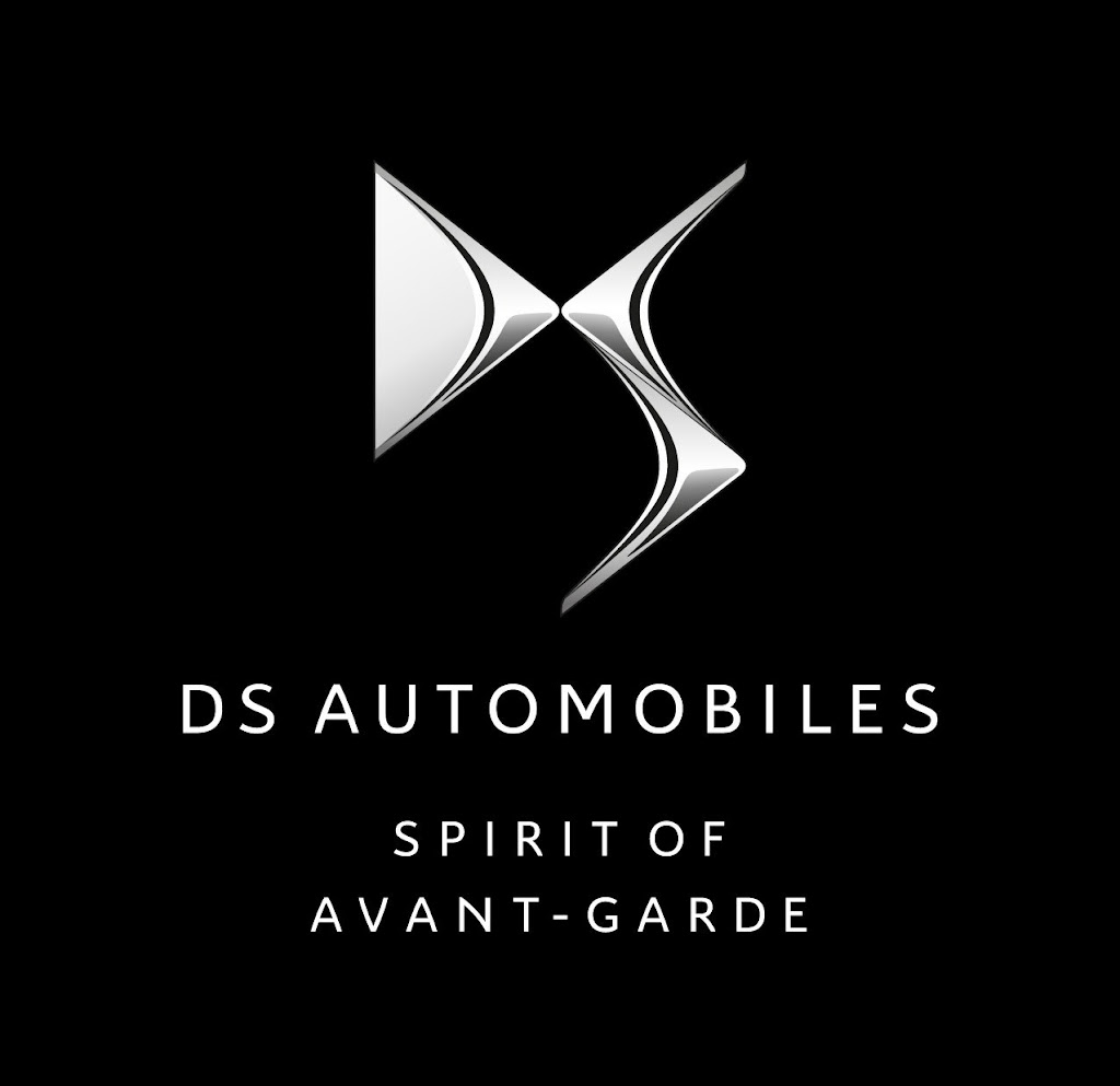 DS Store Almeria — Del propietario