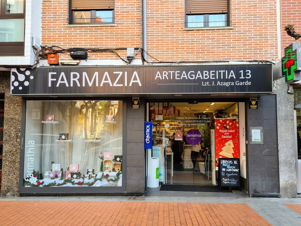 Farmacia Arteagabeitia 13