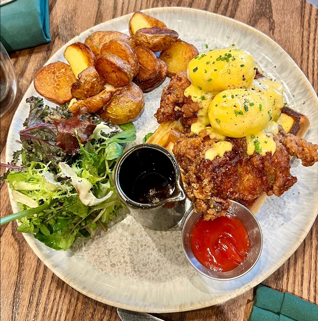 Eggs Benedict