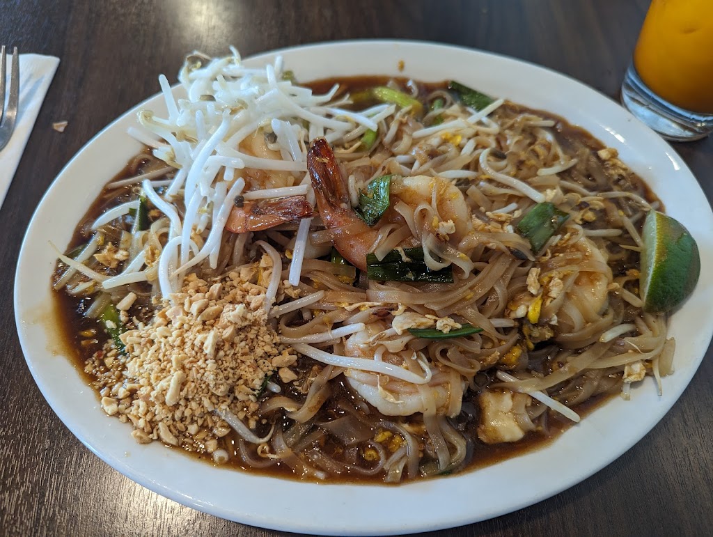 Kin Khao Thai and Sushi