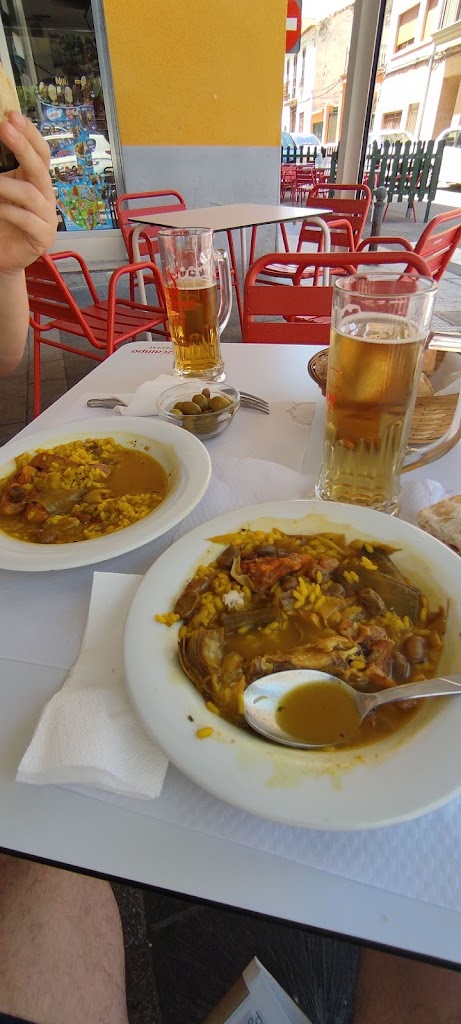 Bar Mallorca — Comida y bebida