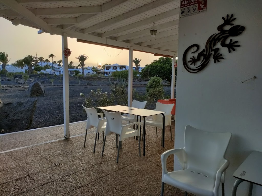 Zaza Bar Cafe
