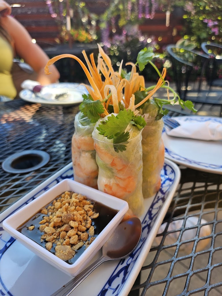 Phi Chay Thai Cuisine