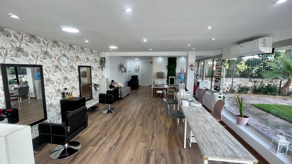 Glam Beauty Salon — Interior